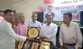 সেনবাগ গাজীরহাট বিদ্যালয়ের শিক্ষক টিকেন্দ্র লাল মজুমদার স্বপনের বিদায়ী সংবর্ধনা