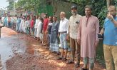 নোয়াখালীতে জলাবদ্ধতা নিরসনে অবৈধ স্থাপনা উচ্ছেদের দাবিতে বিক্ষোভ
