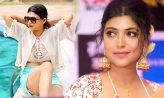 স্বামীর পরকীয়া নিয়ে লাইভে এসে কাঁদলেন অভিনেত্রী