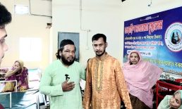 সংকটে পড়া বৃদ্ধা আশ্রমের পাশে দাঁড়ালেন সমাজ সেবক আব্দুল করিম