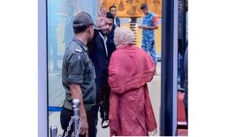 চিকিৎসার জন্য সিঙ্গাপুর গেলেন নুরুল হক নুর