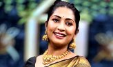 ব্যাগে ‘গজরা’ বহনের অভিযোগে বিমানবন্দরে অভিনেত্রী আটক