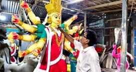 জেলাতে প্রস্তুত ১৮৭ পূজা মন্ডপ, আইনশৃঙ্খলা পরিস্থিতি নিয়ে শঙ্কা
