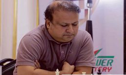 ৬ বছর পর জাতীয় দাবায় চ্যাম্পিয়ন নিয়াজ