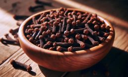পরিমিত লবঙ্গ খাওয়ার উপকারিতা