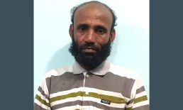 মাদকবিরোধী অভিযানে ইয়াবাসহ মাদক কারবারি সুমন গ্রেফতার
