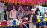কোম্পানীগঞ্জে পাঁচ ওয়াক্ত নামাজ আদায় করে উপহার পেল শিশু-কিশোর
