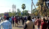 সেনবাগে তিন ছিনতাইকারী গ্রেফতার