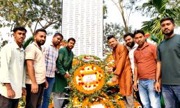 বিজয় দিবসে মুক্তিযোদ্ধা প্রজন্মের শহীদ মিনারে পুষ্পস্তবক অর্পণ