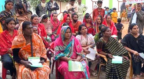 জেলায় ২ হাজারেরও বেশি হিজড়া, নিবন্ধিত ভোটার মাত্র ১৪ জন