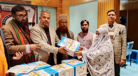 কোম্পানীগঞ্জে অসহায় রোগীদের মাঝে নেবুলাইজার মেশিন বিতরণ