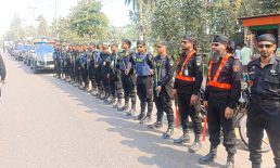 বেগমগঞ্জে র‍্যাবের রোবাস্ট পেট্রোল মহড়া ও চেকপোস্ট স্থাপন