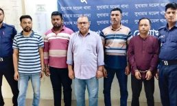 জেলা আ.লীগ কার্যালয় খুলে ব্যানার প্রদর্শন করায় আটক হয়েছে ৫জন