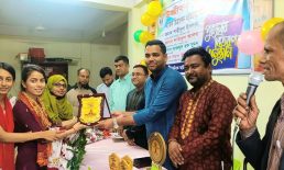 দাগনভূঞায় চিত্রাঙ্কন প্রতিযোগিতায় বিজয়ীদের মাঝে পুরস্কার বিতরণ