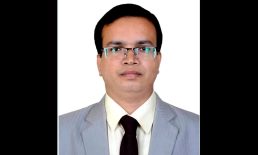 মানবিক নেতৃত্বে বদলে যাচ্ছে নেত্রকোনা পৌরসভা: প্রশাসক আরিফুল ইসলাম সরদার