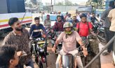 সোনাইমুড়ীর পাম্পগুলোতে তেলের জন্য দীর্ঘ লাইন