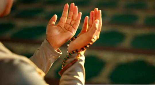 ইতিকাফের গুরুত্ব ও ফজিলত