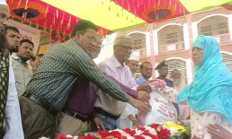 সেনবাগ প্রবাসী কল্যান সংস্থার উদ্যোগে দুঃস্থদের ইফতার সামগ্রী বিতরণ