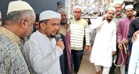 ফেনীতে প্যারোলে মুক্তি পেয়ে বাবার জানাজায় যুবলীগ নেতা