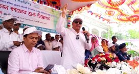 খালে পানিপ্রবাহ নিশ্চিত করতে হবে, সরকারি টাকা চুরি করতে দেওয়া যাবে না: তথ্যমন্ত্রী
