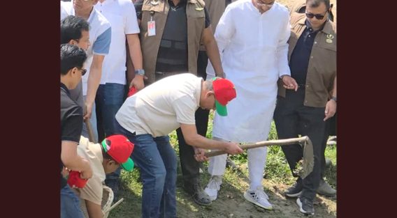 দিনাজপুরে খাল খনন কর্মসূচির উদ্বোধন করলেন প্রধানমন্ত্রী
