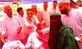 সেনবাগে ৪ শতাধিক হত দরিদ্রকে ঈদ উপহার দিলেন বিএনপি নেতা আজাদ