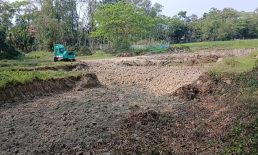সোনাইমুড়ীতে মাটি লুটের মহোৎসব: প্রশাসনের ভূমিকা নিয়ে এলাকাবাসী ক্ষুব্ধ