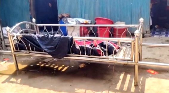 ঘর হারানোর ভয়েই নিভে গেল প্রাণ: সোনাইমুড়ীতে বৃদ্ধার মৃত্যুতে প্রশ্নের মুখে মানবতা