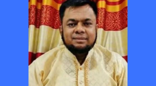 বেগমগঞ্জে ছাত্রীকে ব্ল্যাকমেইল করে ধর্ষণ, গ্রেপ্তার প্রতিষ্ঠান প্রধান