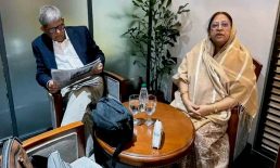 চিকিৎসার জন্য সস্ত্রীক সিঙ্গাপুর গেলেন মির্জা ফখরুল