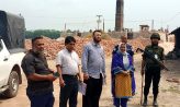 সেনবাগে ভ্রাম্যমান আদালতের অভিযান ৩ ইট ভাটার মালিকের নিকট থেকে ৬ লক্ষ টাকা জরিমানা আদায়