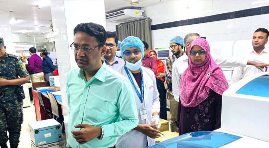 মাইজদী প্রাইম হাসপাতালে অভিযান, ৩০ হাজার টাকা জরিমানা