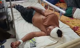চাটখিলে আম পাড়াকে কেন্দ্র এক যুবককে কুপিয়ে গুরুতর জখম