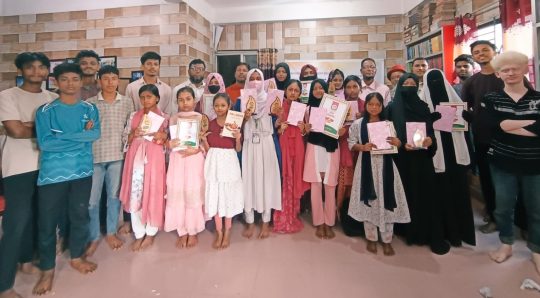 বেগমগঞ্জে আন্তর্জাতিক শ্রমিক দিবসে ‘মুক্ত পাঠাগার’-এর বর্ণাঢ্য আয়োজন