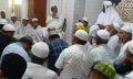 জিয়ার শাহাদাত বার্ষিকীতে জেলা জামে মসজিদে দোয়া ও জিলাপি বিতরণ