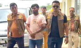 “কাভার্ডভ্যান থেকে কাপড় উধাও হাতিয়ায় উদ্ধার স্বেচ্ছাসেবক দল নেতা গ্রেপ্তার