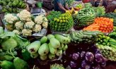 রাজধানীর বাজারে নিত্যপণ্যের দামে স্বস্তি নেই
