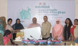 সদরে নারীদের দক্ষতা উন্নয়ন কর্মশালা, ১০ আরএমসিতে উপকরণ বিতরণ