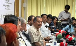 আগে রাষ্ট্র গণমাধ্যমকে চোখ রাঙাত, এখন সমস্যা সমাধানে ‘সহযোগী’ হতে চায়: তথ্যমন্ত্রী