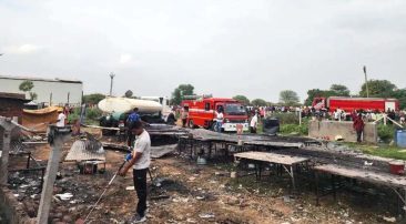 ভারতে আতশবাজি কারখানায় ভয়াবহ বিস্ফোরণ, নিহত ৮