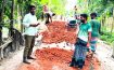 লক্ষ্মীপুরে যুবদল নেতা মহসিন সরকার উদ্যোগে মাটির রাস্তা সংস্কার