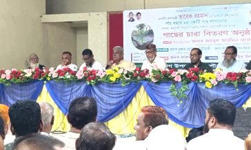 সেনবাগে বিএনপির উদ্যোগে গাছের চারা বিতরণ