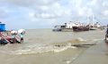 হাতিয়ায় ৩ নম্বর সতর্কসংকেত  নৌযান চলাচল বন্ধ