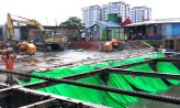 মাইজদীতে নিষেধাজ্ঞার মধ্যেও চলছে হকার্স মার্কেটের নির্মাণ