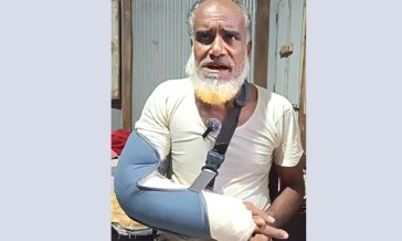 সুবর্ণচরে বৃদ্ধার হাত ভেঙ্গে দিলো প্রতিপক্ষ