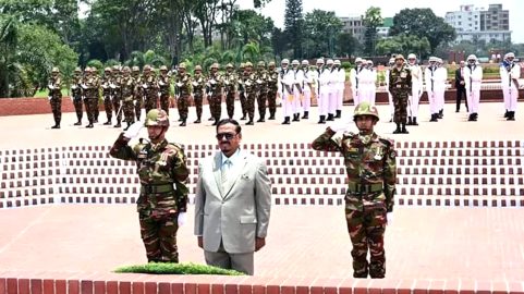জাতীয় স্মৃতিসৌধে ভারপ্রাপ্ত রাষ্ট্রপতির শ্রদ্ধা নিবেদন
