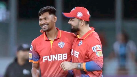 মুস্তাফিজকে ধরে রাখলো ক্যাপিটালস