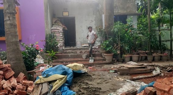 হাইকোর্টের আদেশ বুড়ো আঙুল: সোনাইমুড়ীতে কোটি টাকার জমি দখল