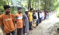 জমি দখলচেষ্টা, ভাঙচুর ও প্রাণনাশের হুমকির অভিযোগে মানববন্ধন