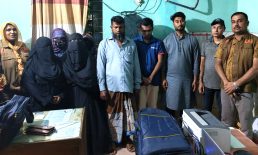 চৌমুহনীর দুই আবাসিক হোটেলে ডিবির অভিযান, গ্রেপ্তার ৮